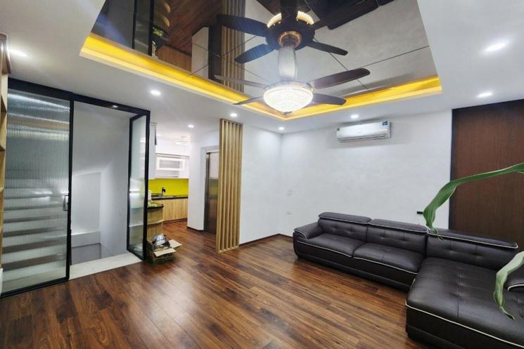 BÁN NHÀ VĂN LA - HÀ ĐÔNG, THANG MÁY, 36M2, 10.X TỶ
