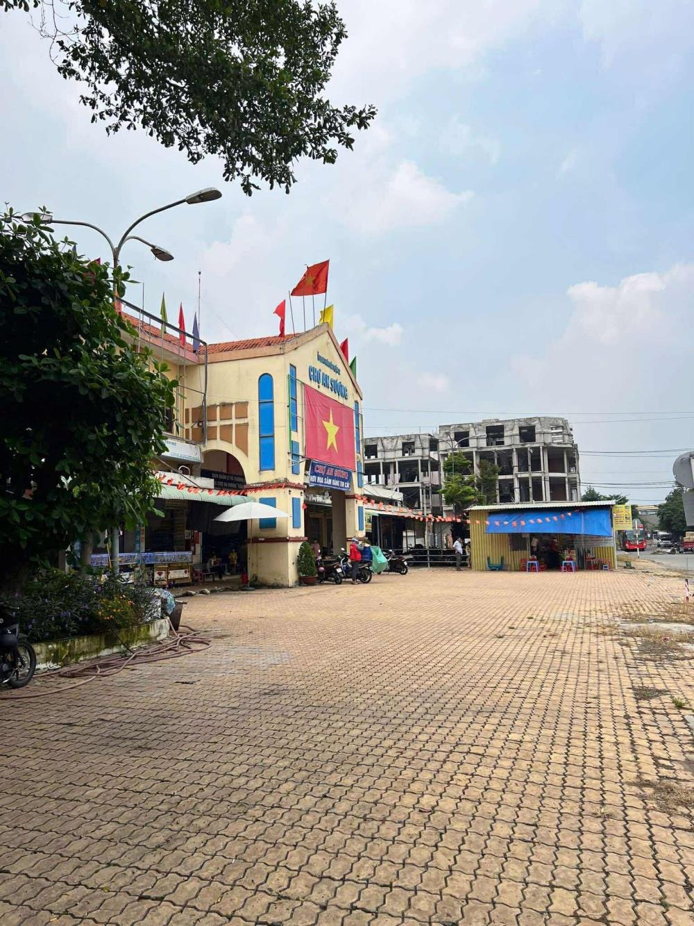 Shophouse Mặt Tiền Chợ An Sương Quận 12: Đầu Tư Sinh Lời, Kinh Doanh Đắt Đỏ