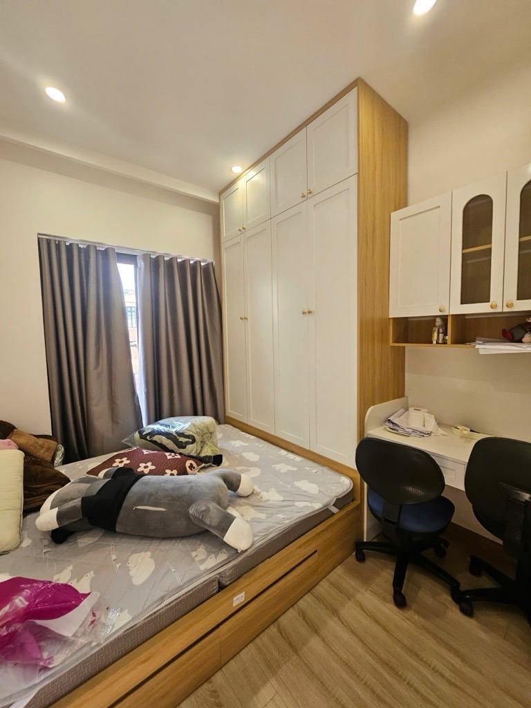 Siêu phẩm phố Thái Hà: 46m2, Ô Tô Đỗ Cửa, Giá 14.35 Tỷ