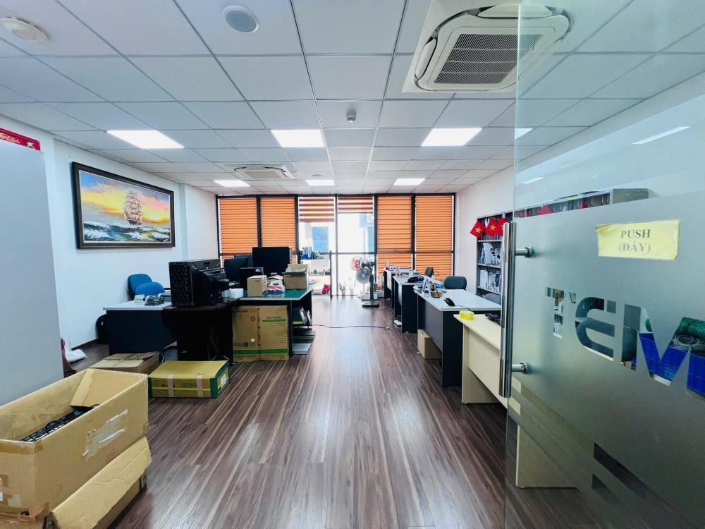 Bán tòa nhà văn phòng Dương Khuê, Nam Từ Liêm - 33.8 tỷ - Vị trí đắc địa, full tiện ích