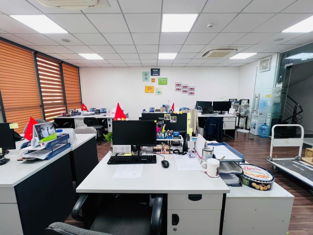 Bán tòa nhà văn phòng Dương Khuê, Nam Từ Liêm - 33.8 tỷ - Vị trí đắc địa, full tiện ích
