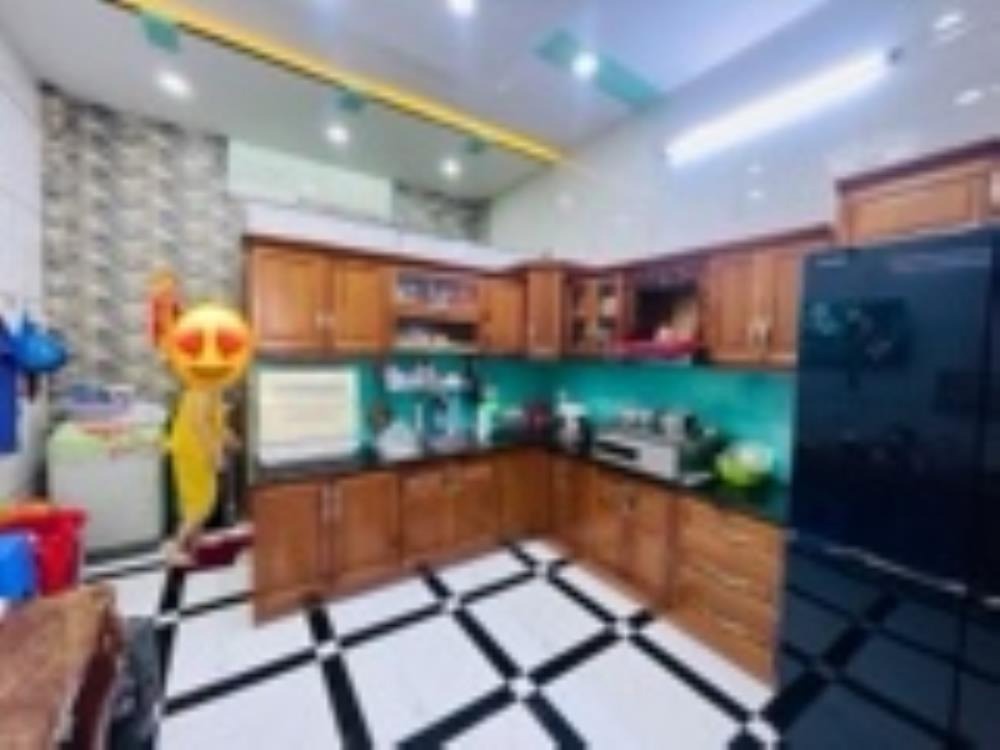 Bán nhà Bình Trị Đông - 56m2, 5 Tầng, Hẻm Ôtô, Ngay Chợ - Giá Tốt