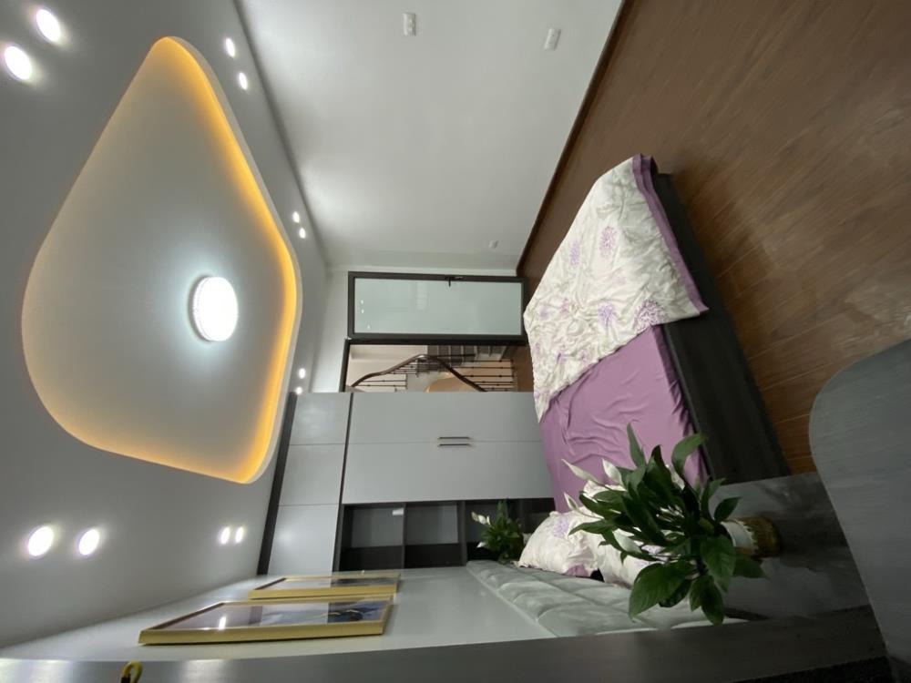 Bán Nhà Tân Mai: Xây Mới, Ngõ Thông, Ô Tô Sát Nhà (31m2)