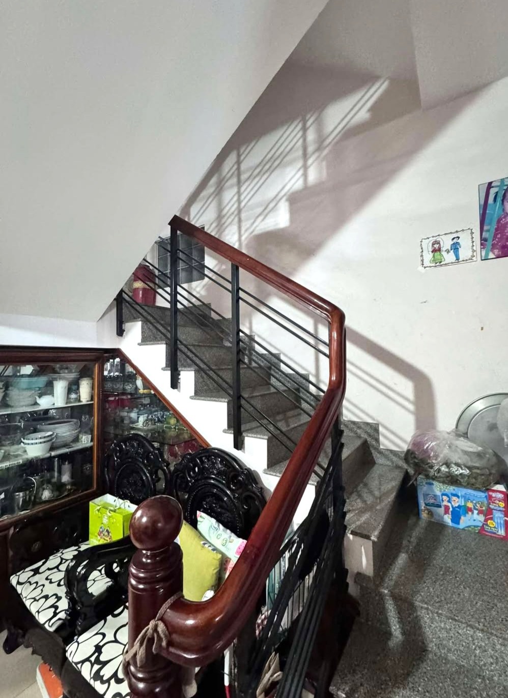 Gấp bán nhà Nguyễn Văn Đậu 97m2, 4 tầng, 14.7 tỷ - Vị trí đắc địa