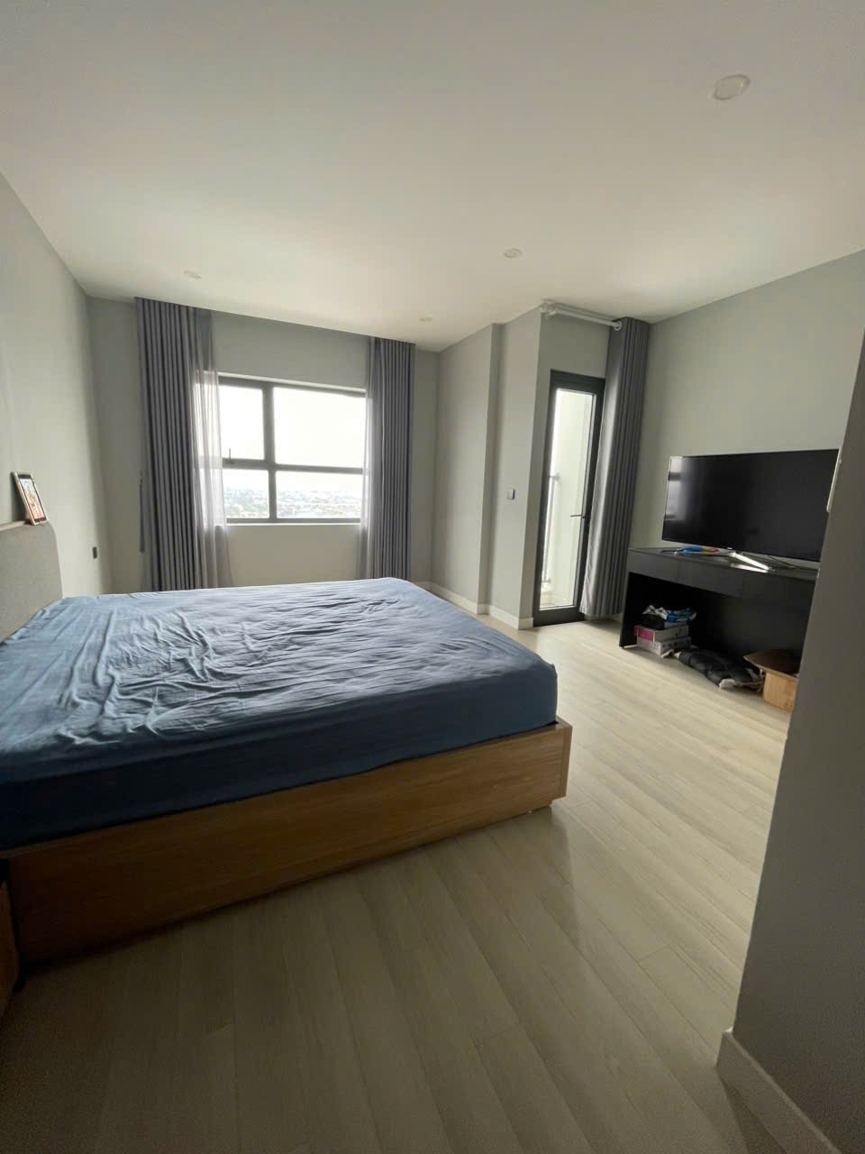 Nhượng Căn Duplex Cao Cấp Lotus Sài Đồng - 383m2 - View Phố - Full Đồ Nhập