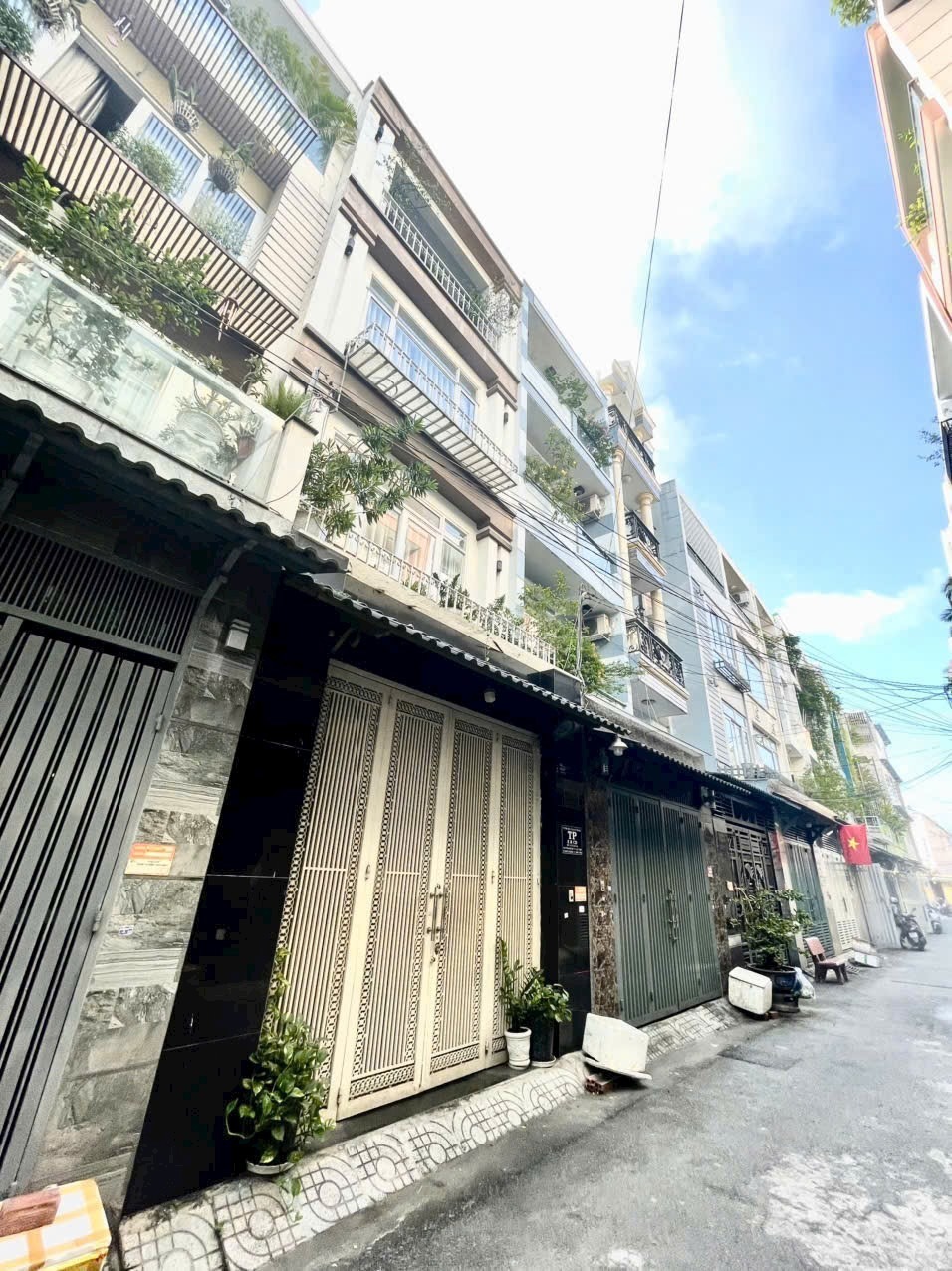 Nhà đẹp Lê Văn Thọ, 53m2, 4PN, 7.2 tỷ - Hẻm Oto, Dân Trí