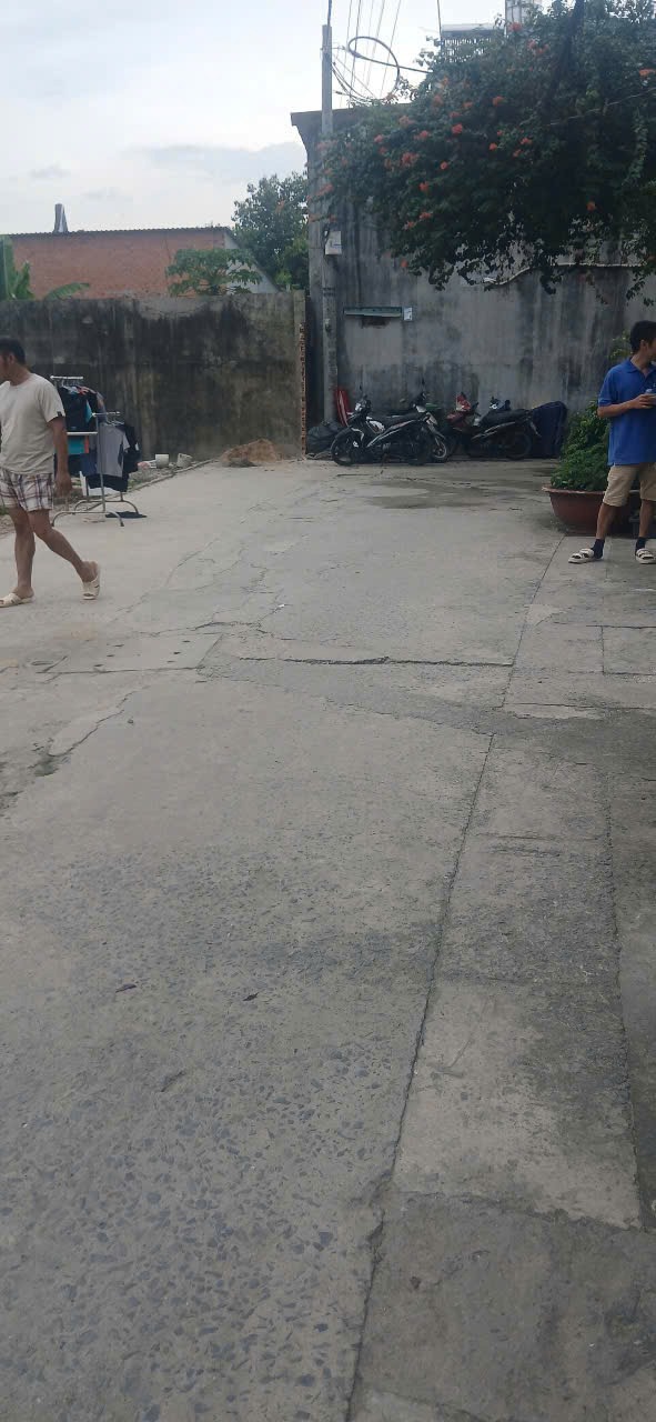Bán nhà SHR mặt tiền kinh doanh Hóc Môn - 132m² - 2.19 tỷ