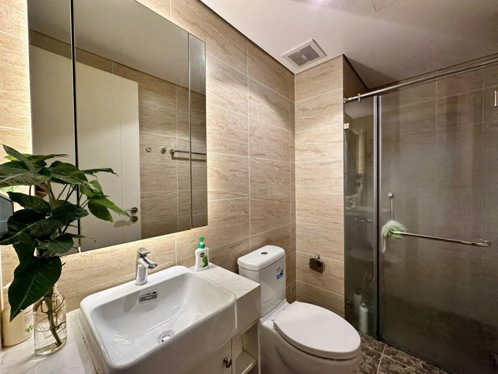 Bán Căn Hộ 2PN Vinhomes D Capitale View Hồ - Giá Chỉ 100tr/m2