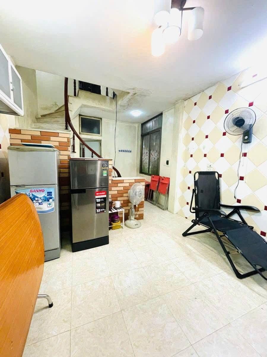 Bán nhà 5 tầng, 3 ngủ, ngõ 252 Tây Sơn, Đống Đa - 6.5 tỷ