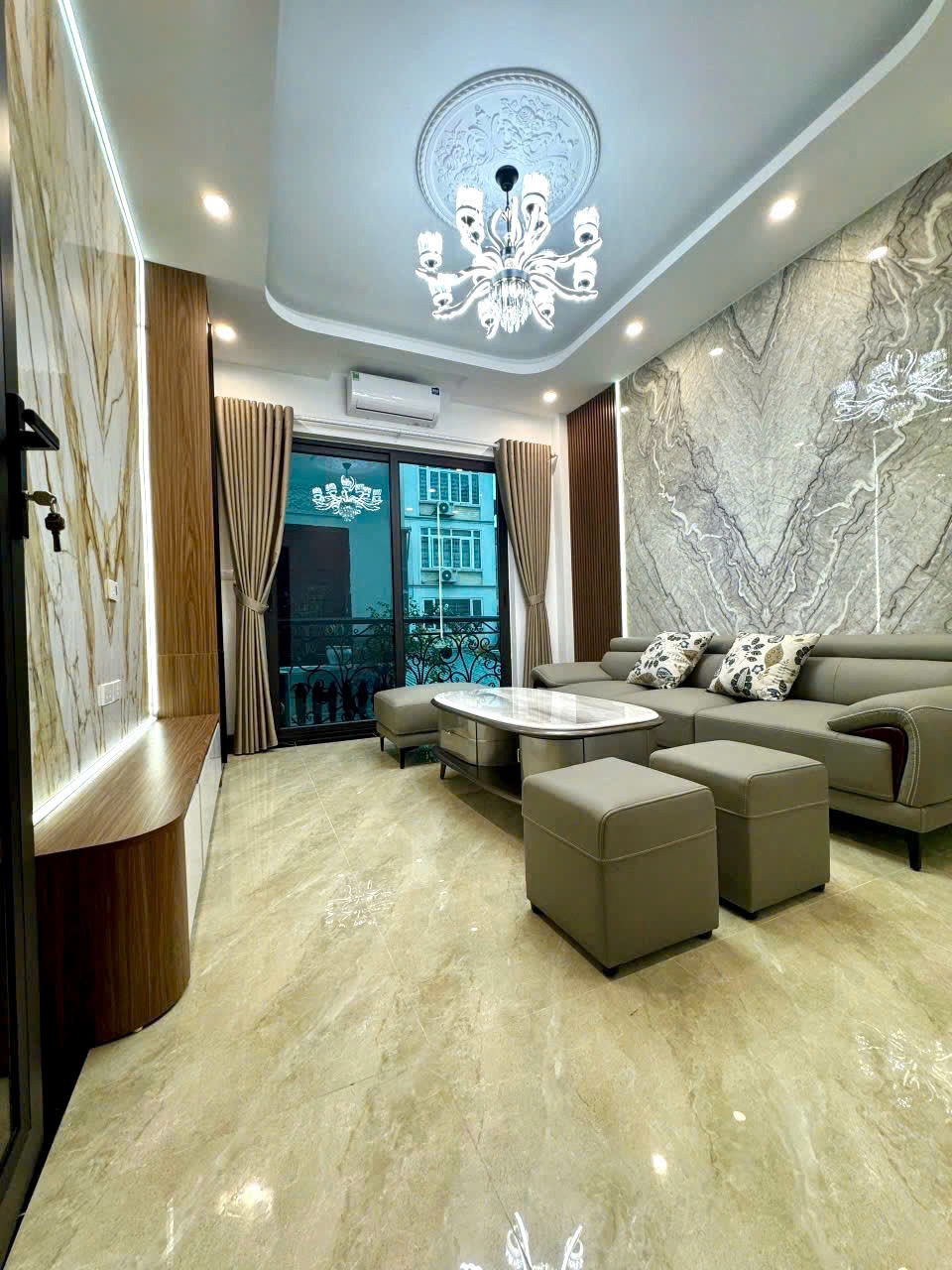 Bán Nhà Dòng Tiền 6 Tầng Cổ Nhuế: 52.5m², 12.5 Tỷ - Đầu Tư Vừa Ở Vừa Cho Thuê