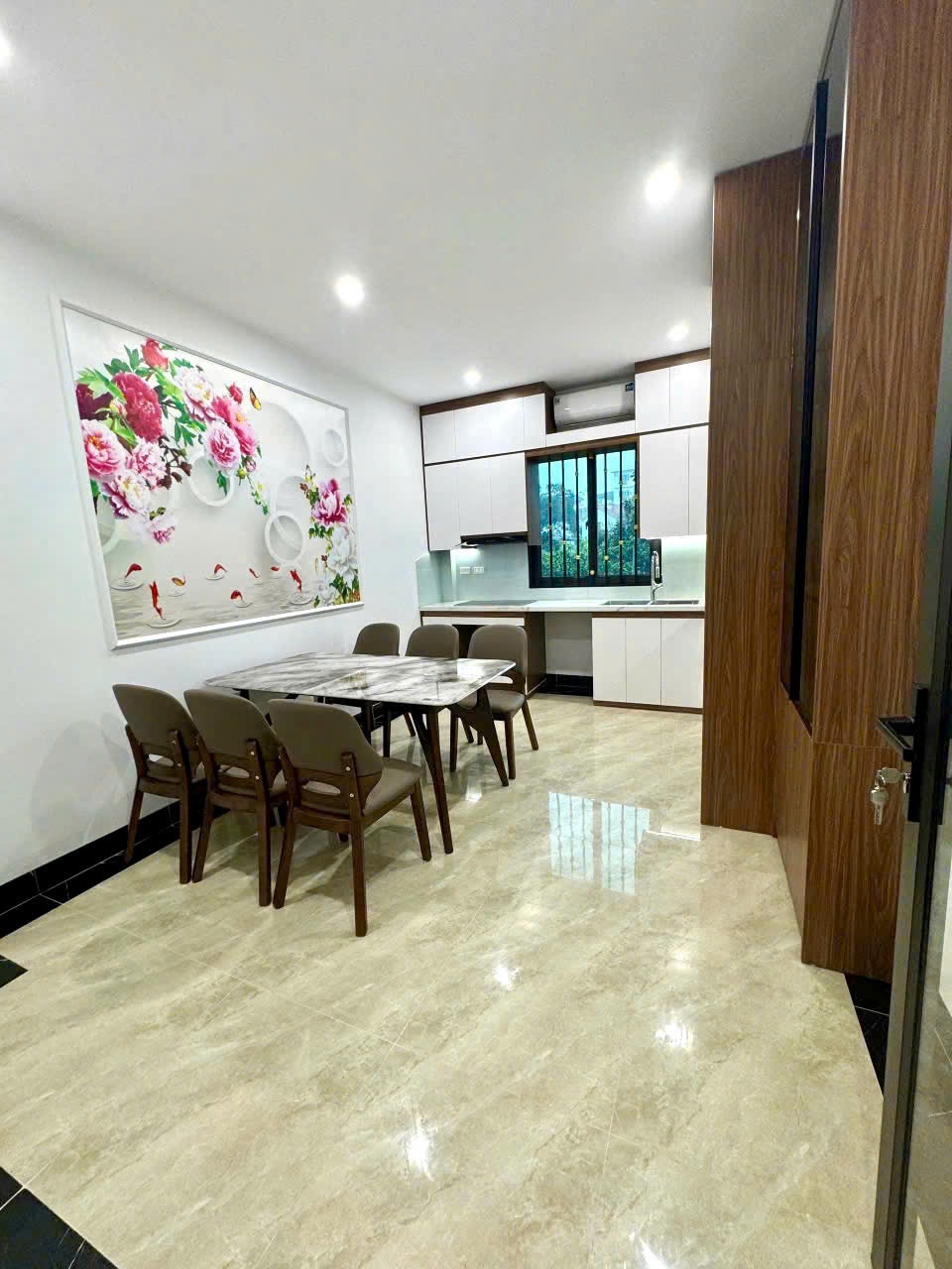 Bán Nhà Dòng Tiền 6 Tầng Cổ Nhuế: 52.5m², 12.5 Tỷ - Đầu Tư Vừa Ở Vừa Cho Thuê
