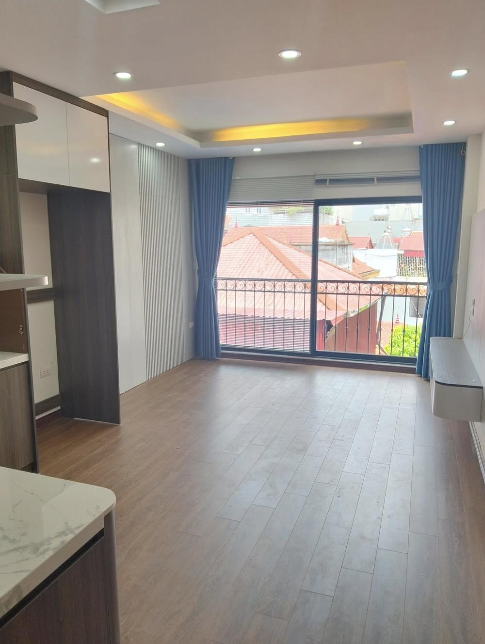 Bán nhà phố Lê Trọng Tấn, Thanh Xuân: 6 tầng, thang máy, nội thất đẹp, giá 12.5 tỷ