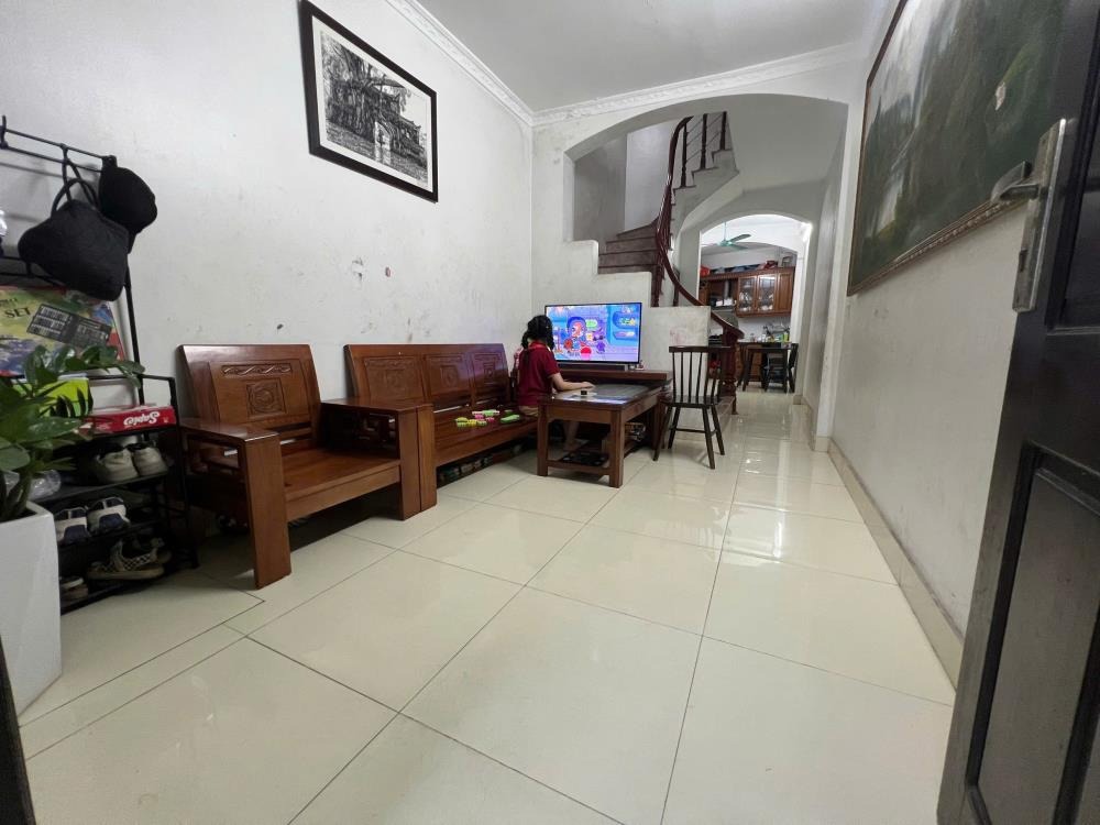 Bán nhà Khu ĐK Yên Viên, Gia Lâm: 4 Tầng, Giá Rẻ, Đẹp, Pháp Lý Sổ Đỏ