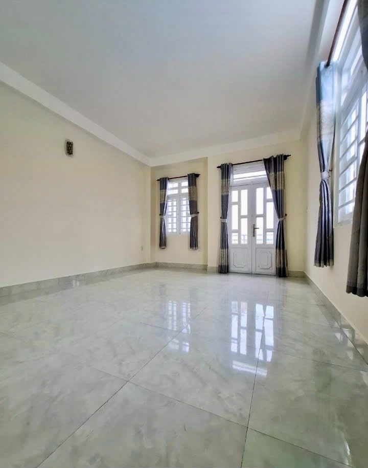 Cho Thuê Nhà Nguyên Căn Bình Tân - 6PN, Xe Hơi, Giá 18TR
