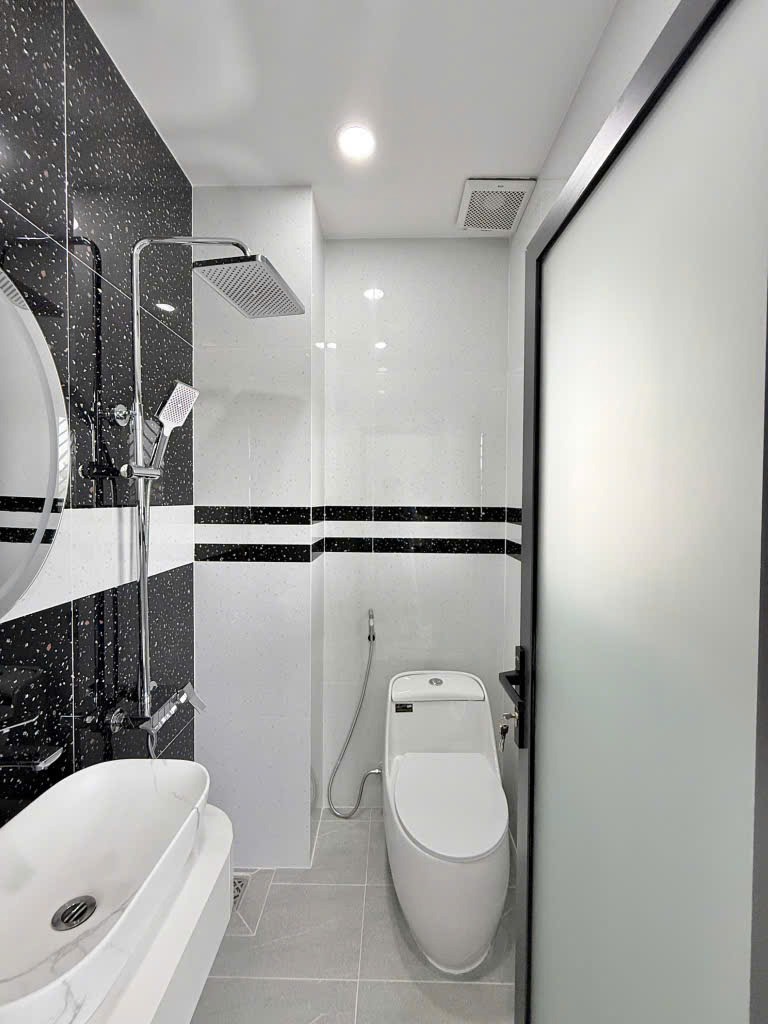 Bán nhà đường CMT8, P5, Q.Tân Bình: 2 phòng ngủ, 88m2, 7 tỷ
