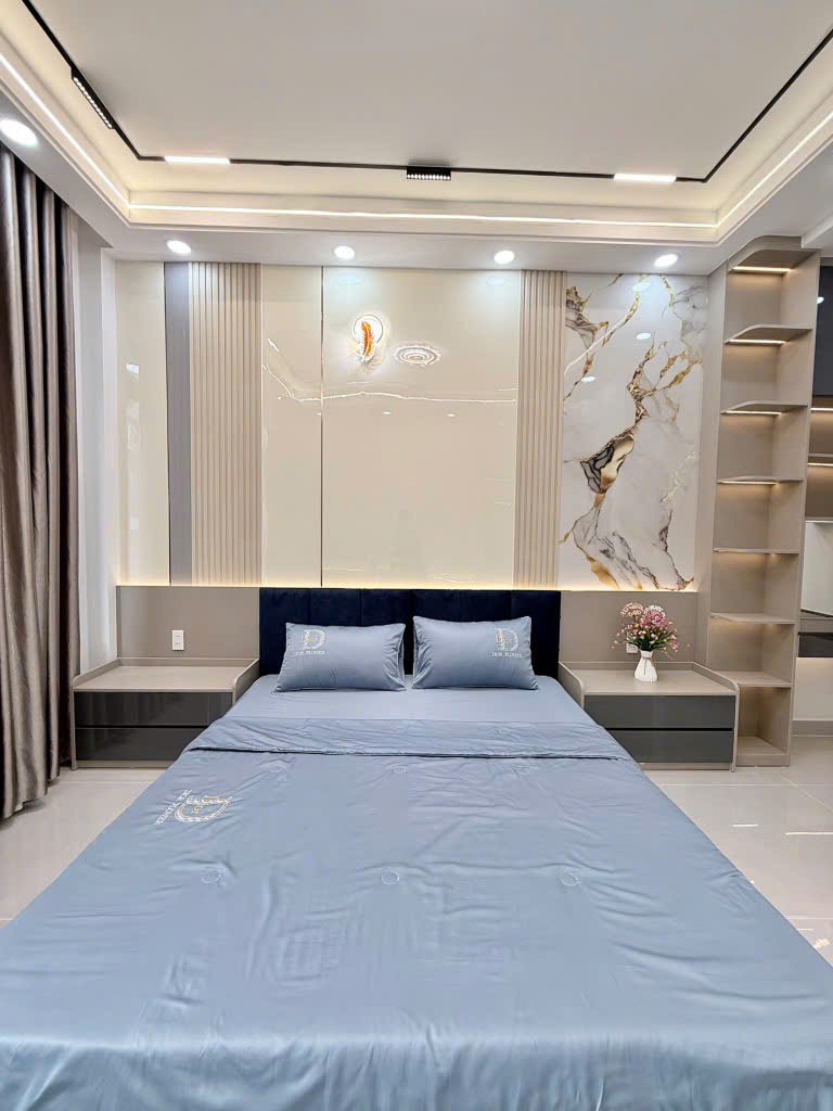 Bán nhà đường CMT8, P5, Q.Tân Bình: 2 phòng ngủ, 88m2, 7 tỷ