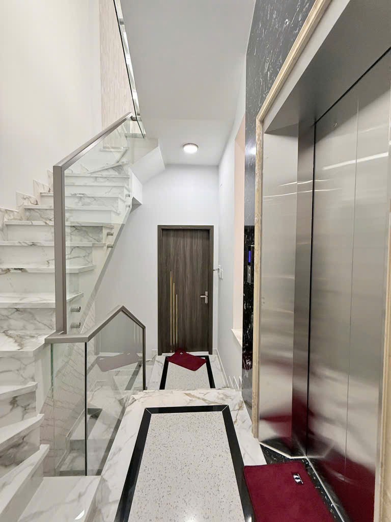 Bán nhà đường CMT8, P5, Q.Tân Bình: 2 phòng ngủ, 88m2, 7 tỷ