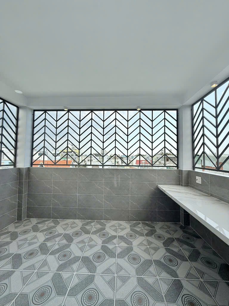 Bán nhà đường CMT8, P5, Q.Tân Bình: 2 phòng ngủ, 88m2, 7 tỷ