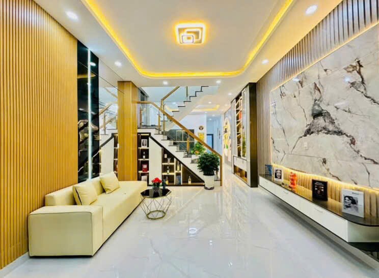Bán nhà hẻm xe hơi Quận 8 - 4.3m x 10m - Giá 6.6 tỷ
