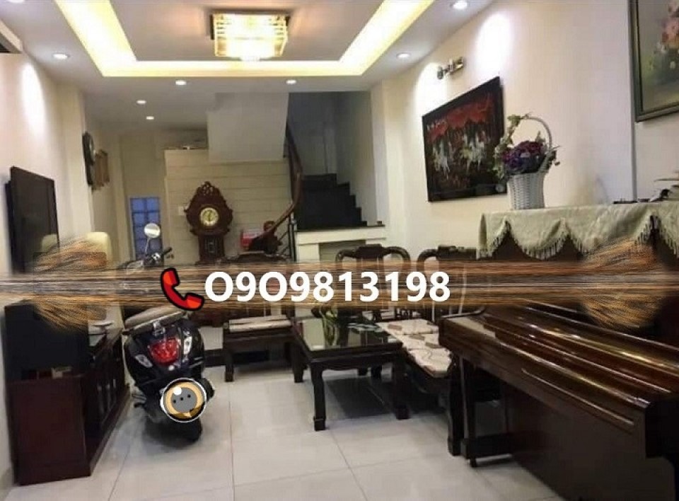 Nhà SHR Quận 1 - Vị trí VIP, Giá Tốt - 0909813198