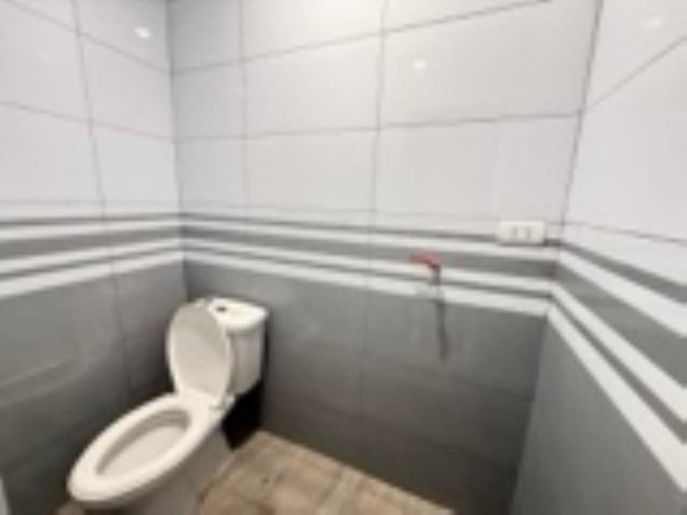 Bán nhà Thái Thịnh - Vị trí đẹp, ô tô vào cửa, full nội thất - Giá 3.37 tỷ