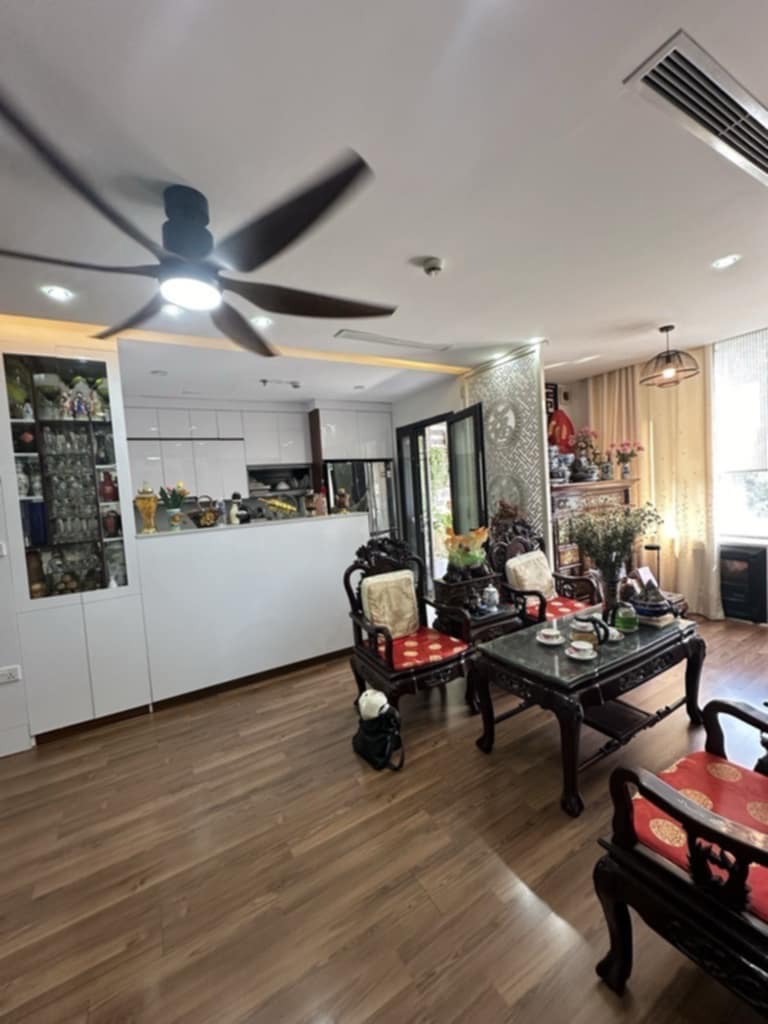 Bán căn hộ B6 Giảng Võ Nam Cao - 3PN - Nội thất cao cấp - Giá tốt
