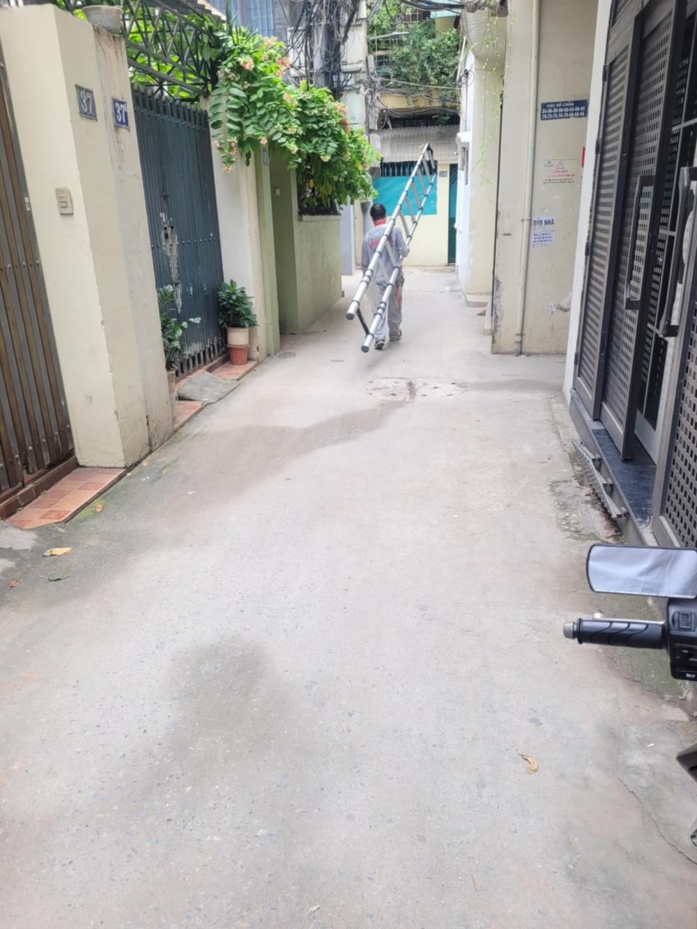 💥Bán nhà chính chủ đường Láng, lô góc 2.5m, 4 tầng, giá tốt!