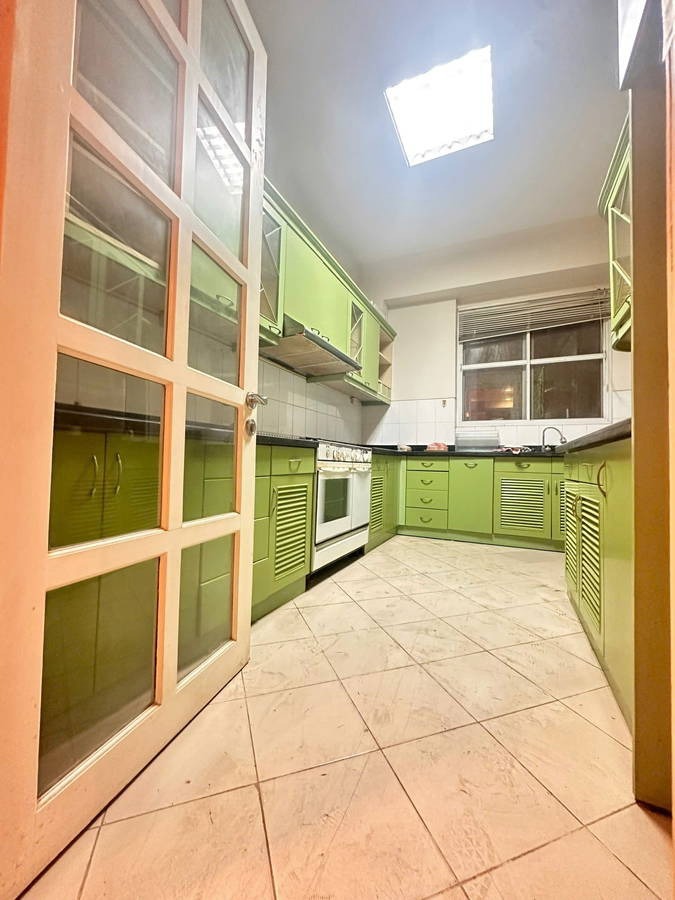 Bán căn hộ 4 ngủ cao cấp Ciputra: Giá chỉ 16.5 tỷ, view đẹp, tiện ích đầy đủ
