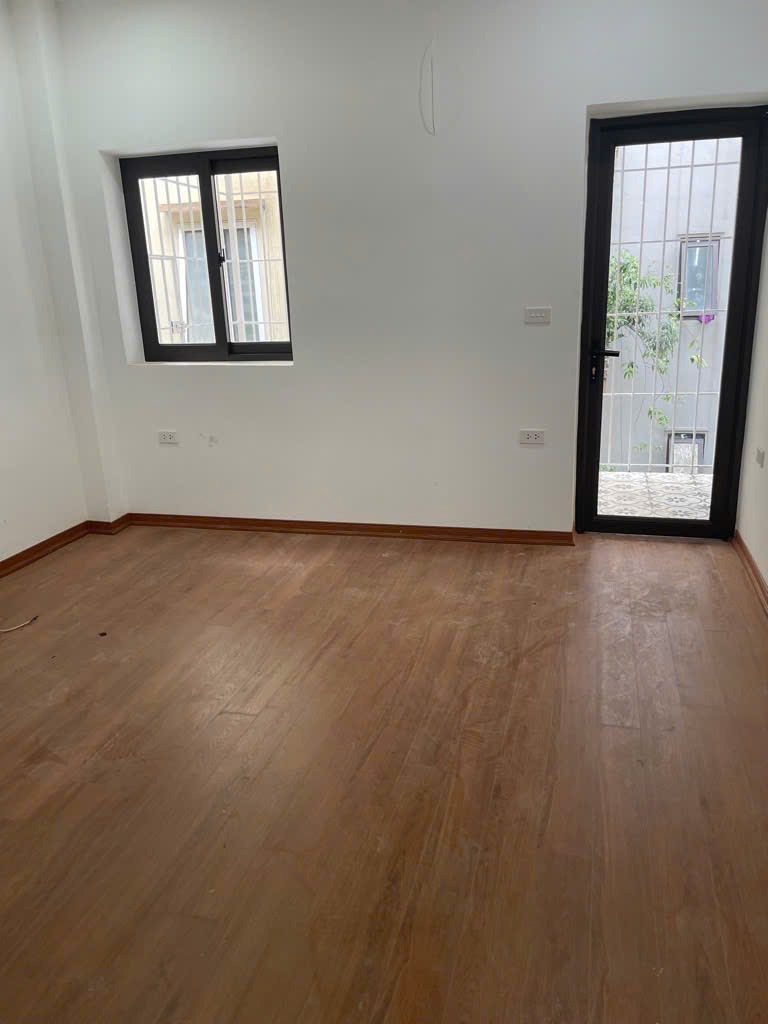 Bán Nhà Mặt Phố Ngụy Như Kon Tum, Thanh Xuân - 68m², 68 tỷ - Vị Trí Đắc Địa
