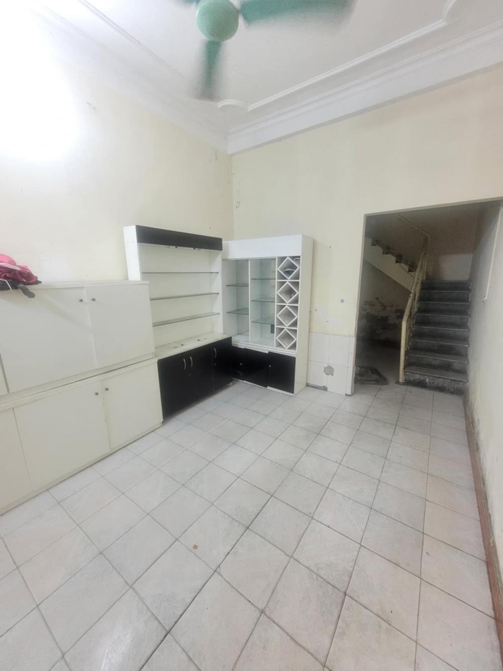 Bán Nhà Chính Chủ Đường Láng - Lô Góc 30m2, Giá Tốt