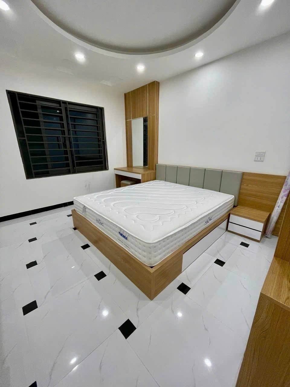 Nhà Mới Full Nội Thất, 5 Tầng, Lê Đức Thọ - 7.5 Tỷ