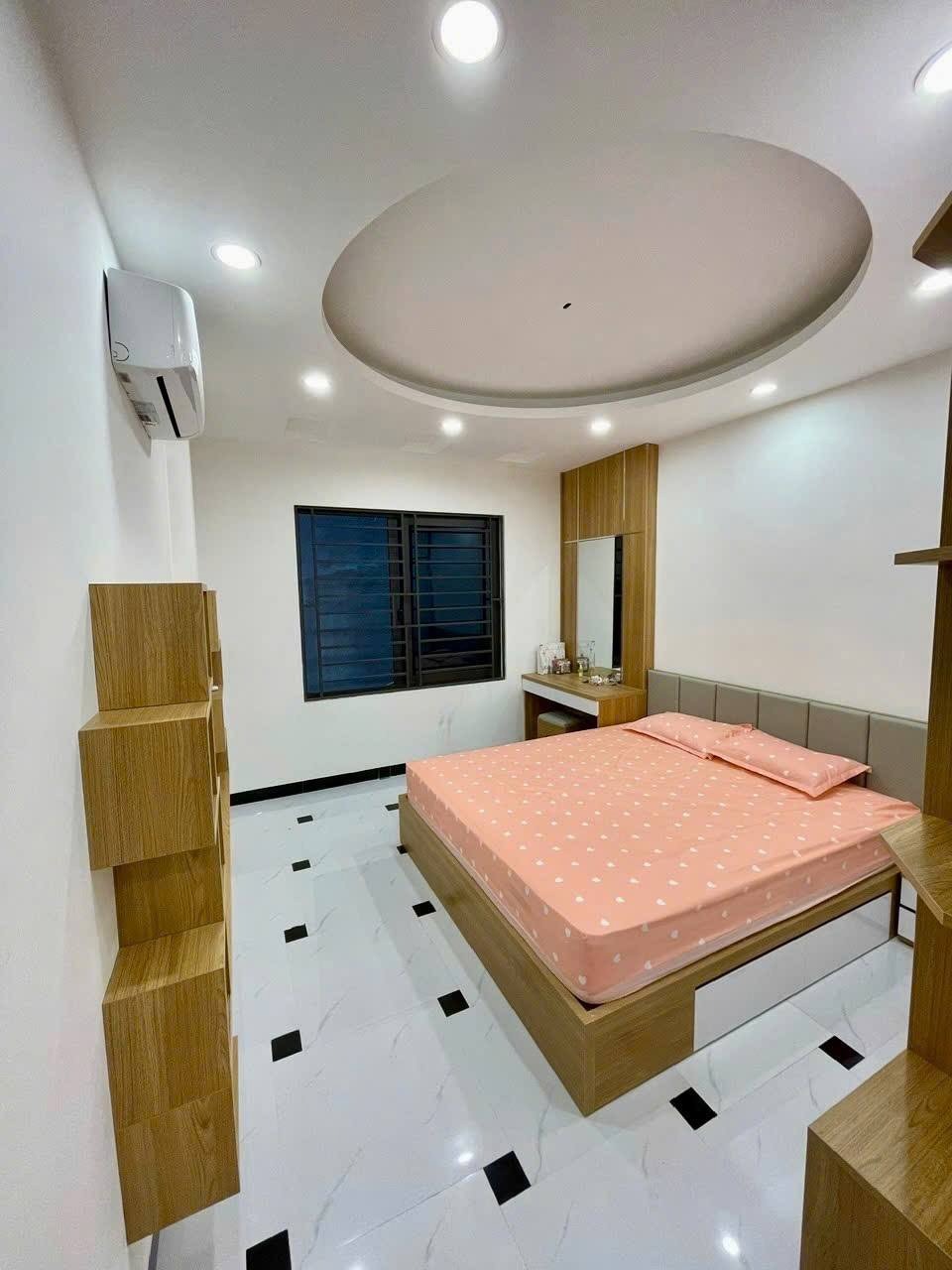 Nhà Mới Full Nội Thất, 5 Tầng, Lê Đức Thọ - 7.5 Tỷ