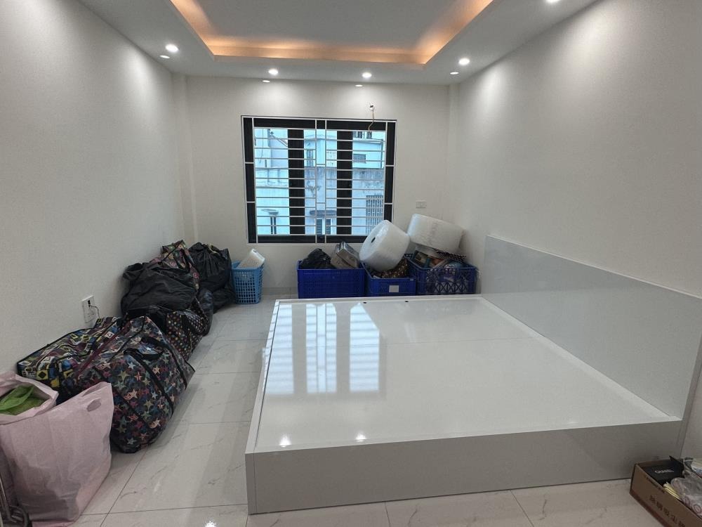 Bán Nhà Lai Xá, Hoài Đức - 5 Tầng Full Nội Thất - Giá Tốt