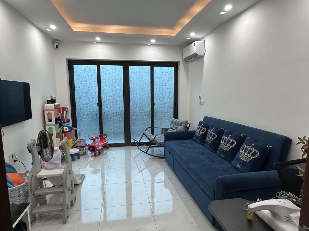Bán Nhà Lai Xá, Hoài Đức - 5 Tầng Full Nội Thất - Giá Tốt