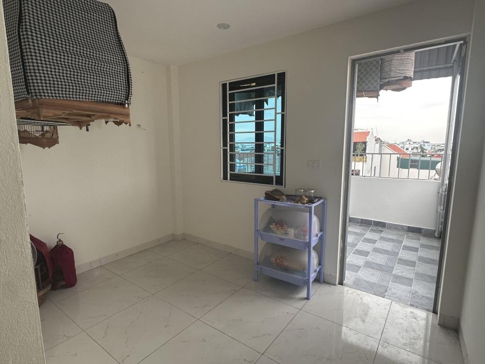 Bán Nhà Lai Xá, Hoài Đức - 5 Tầng Full Nội Thất - Giá Tốt