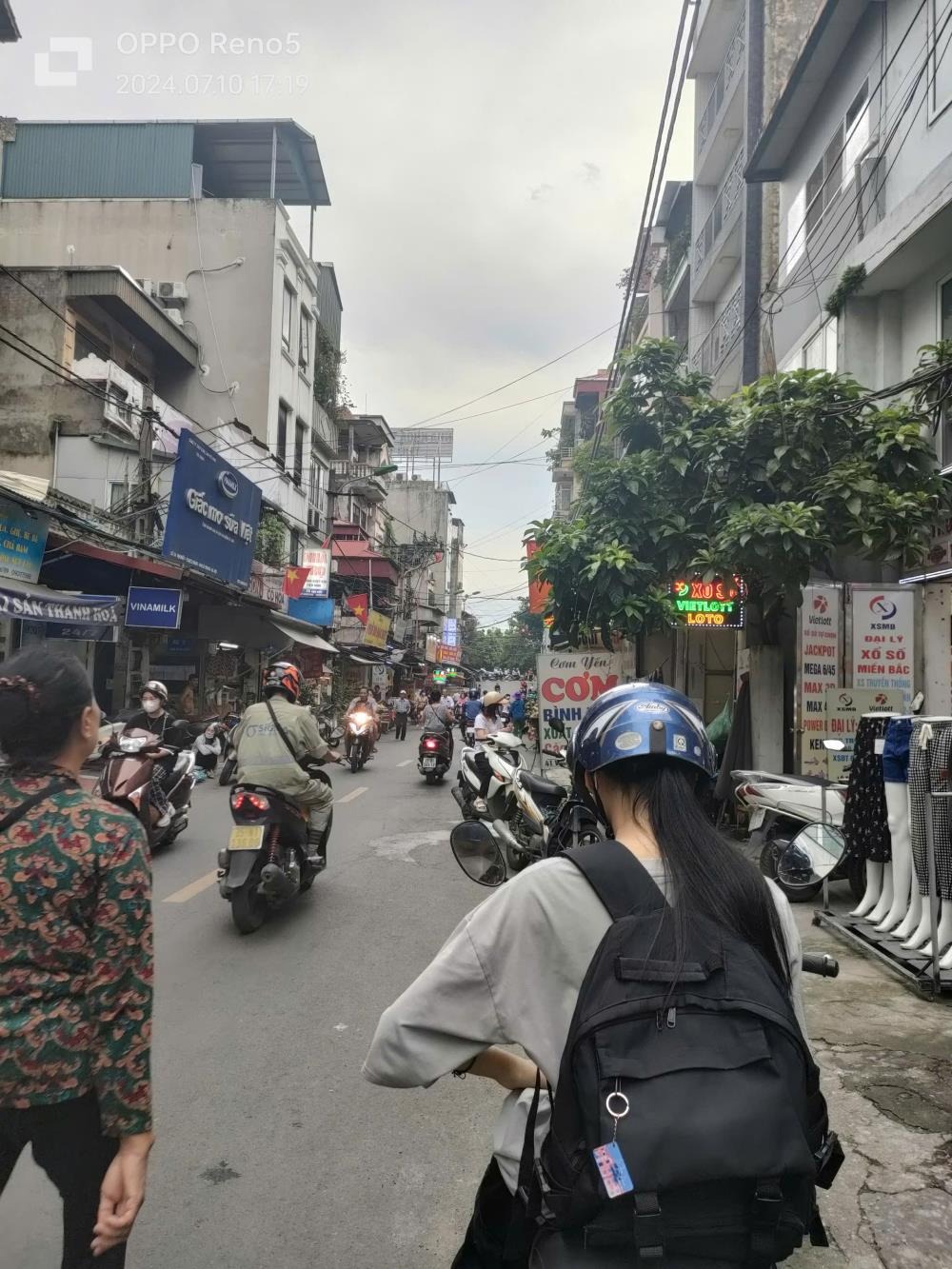 Bán Gấp Nhà Mặt Phố Phúc Tân 40m², 3 Tầng, 12 Tỷ - Vị Trí Kinh Doanh