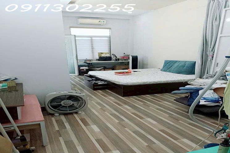 NHÀ 2 TẦNG 50M2  HẺM Ô TÔ  NGAY NGÃ TƯ THỦ ĐỨC  5.3 TỶ