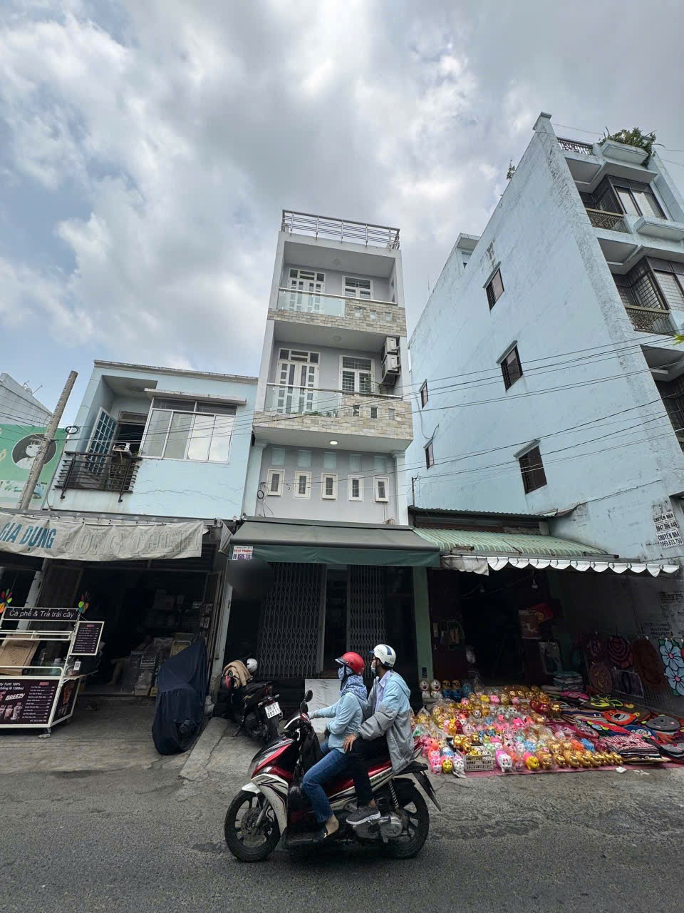 Nhà Đúc 5 Tấm Kênh Nước Đen, Bình Tân - 7.2 Tỷ (Sổ Hồng Riêng)