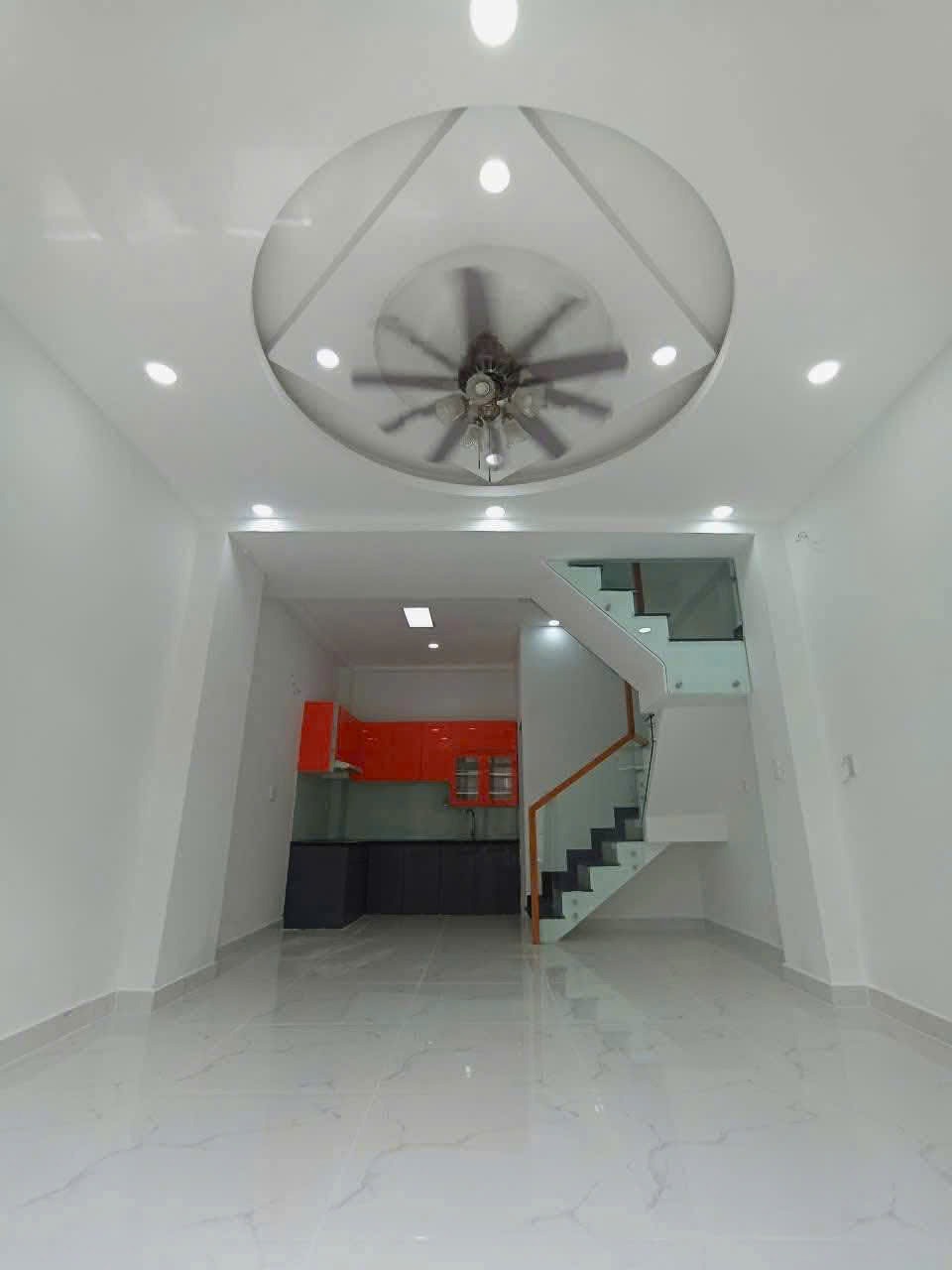 Nhà Mới Đẹp 1 Lầu, Đường Nhựa 4m, Tân Chánh Hiệp, Q12 - Giá 3.5 Tỷ