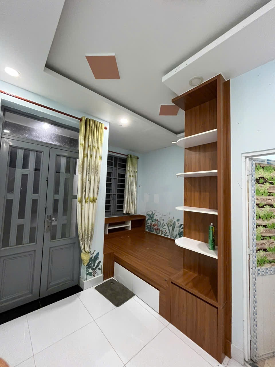 Nhà Ngộp Chính Chủ Hóc Môn - Giá Chỉ 650tr - Vị Trí Đắc Địa