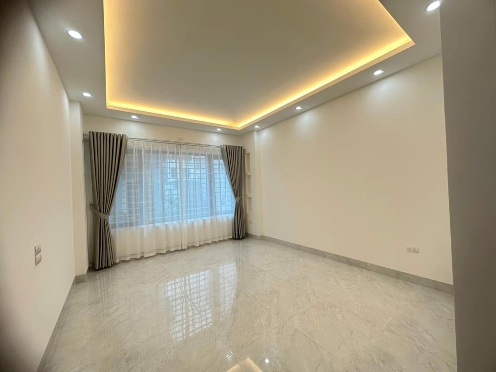 Nhà Mỹ Đình 6 Tầng, Gần Mặt Phố, Ô Tô Đỗ - Giá Chỉ 6.8 Tỷ