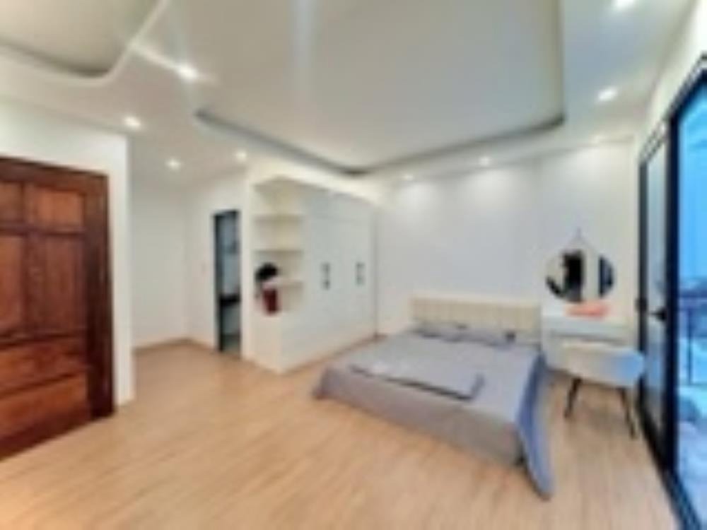 Nhà Hà Đông 40m2 x 5 Tầng, Mặt Ngõ, Gần Hồ, Ô Tô Đỗ - Giá 6.2 tỷ