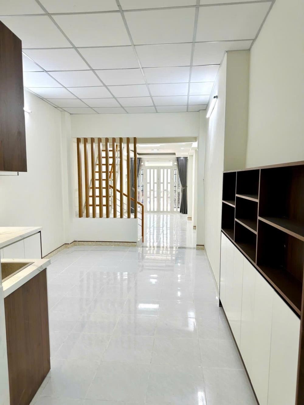 Siêu phẩm MT Chợ Hiệp Phú - 60m2 - 4.95 tỷ - TL