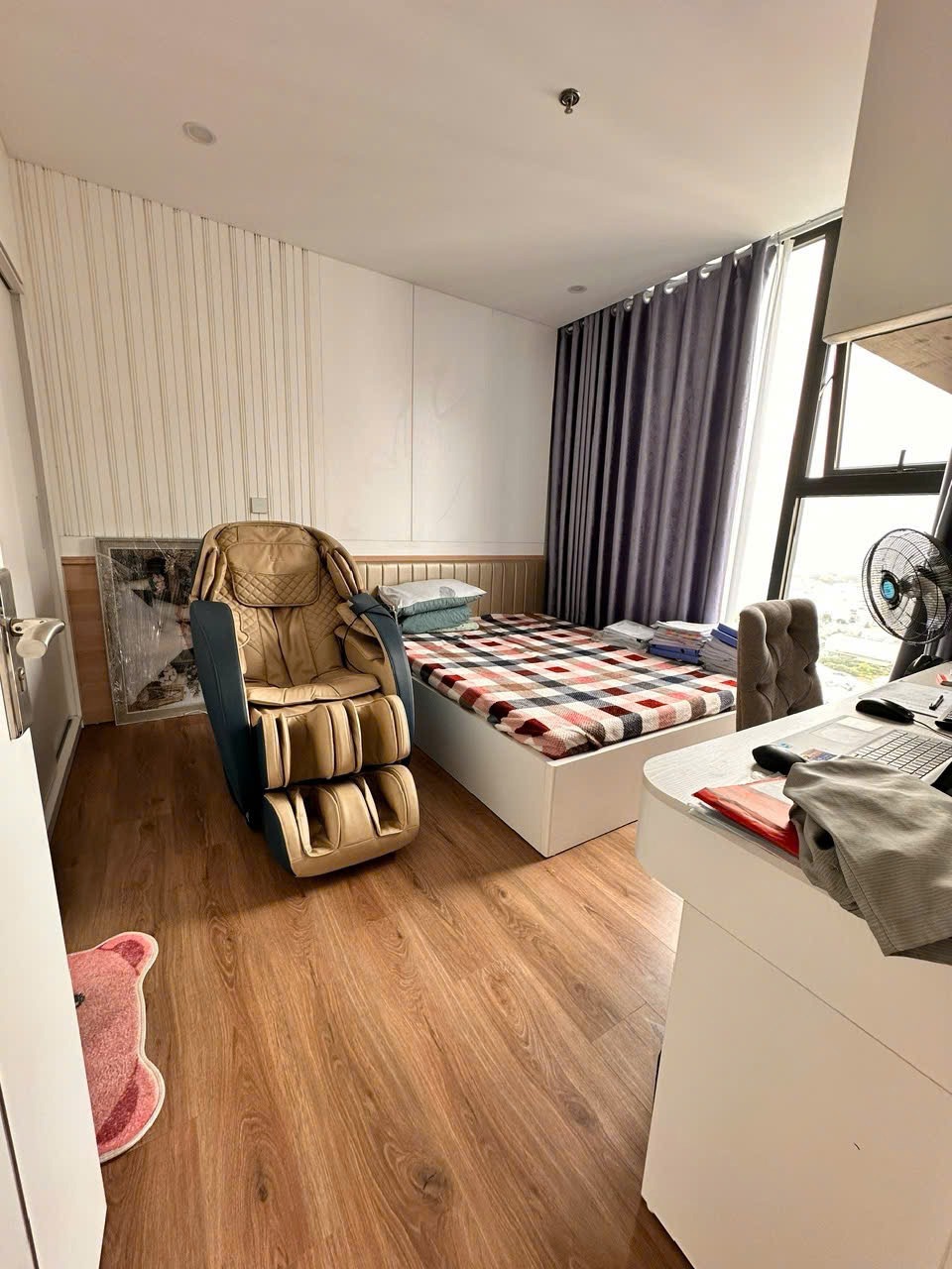 Bán 3N Full Đồ Đẹp, Sổ Sách Sẵn Sàng - VinHomes Smart City