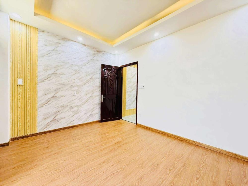Nhà đẹp Gò Vấp - 5 tầng, 4PN, 6.6 tỷ - Ngay Kênh Tham Lương