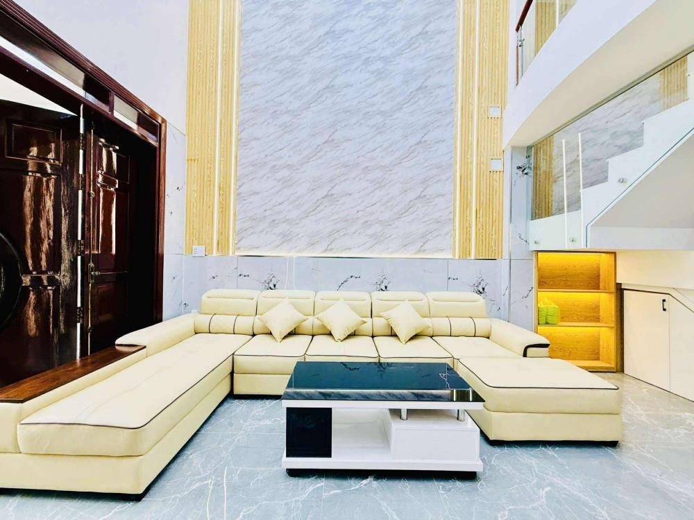 Nhà đẹp Gò Vấp - 5 tầng, 4PN, 6.6 tỷ - Ngay Kênh Tham Lương