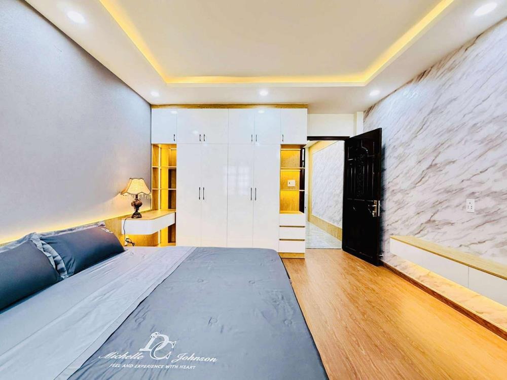 Nhà đẹp Gò Vấp - 5 tầng, 4PN, 6.6 tỷ - Ngay Kênh Tham Lương
