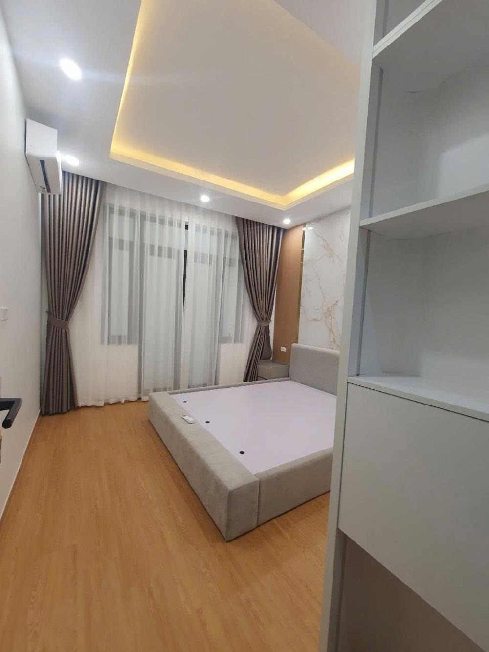Cần Bán Nhà Phố 40m² Bùi Xương Trạch, Thanh Xuân - Full Tiện Nghi, Giá Tốt