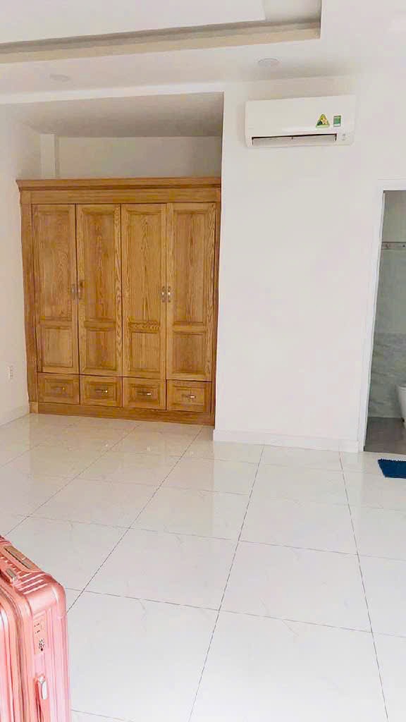 Bán Nhà 5 Tầng Tân Bình: Hẻm 8m, Phân Lô, Nguyễn Phúc Chu - 7 tỷ