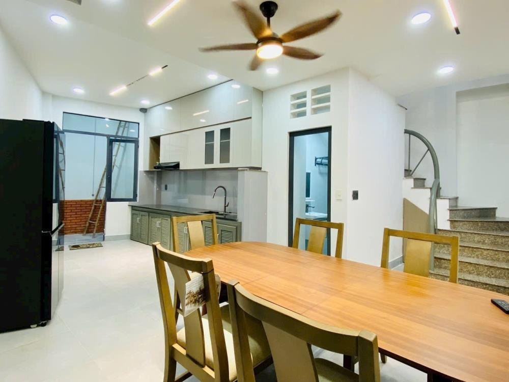 Nhà Mới Xây Nguyễn Văn Nghi 81m2, 3PN, Gần ĐHCN - 6.5 Tỷ